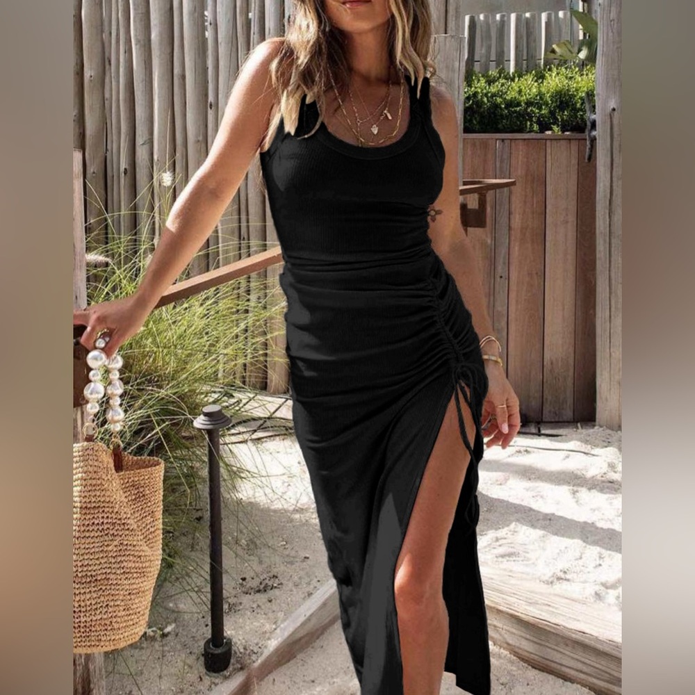 Elegant Black Sleeveless Maxi Dress
